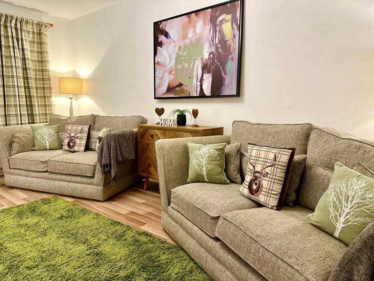 Three Bedroom Rural, Relaxing And Peaceful,Dogs Welcome! With Cymru Holidays Abergavenny Exteriér fotografie