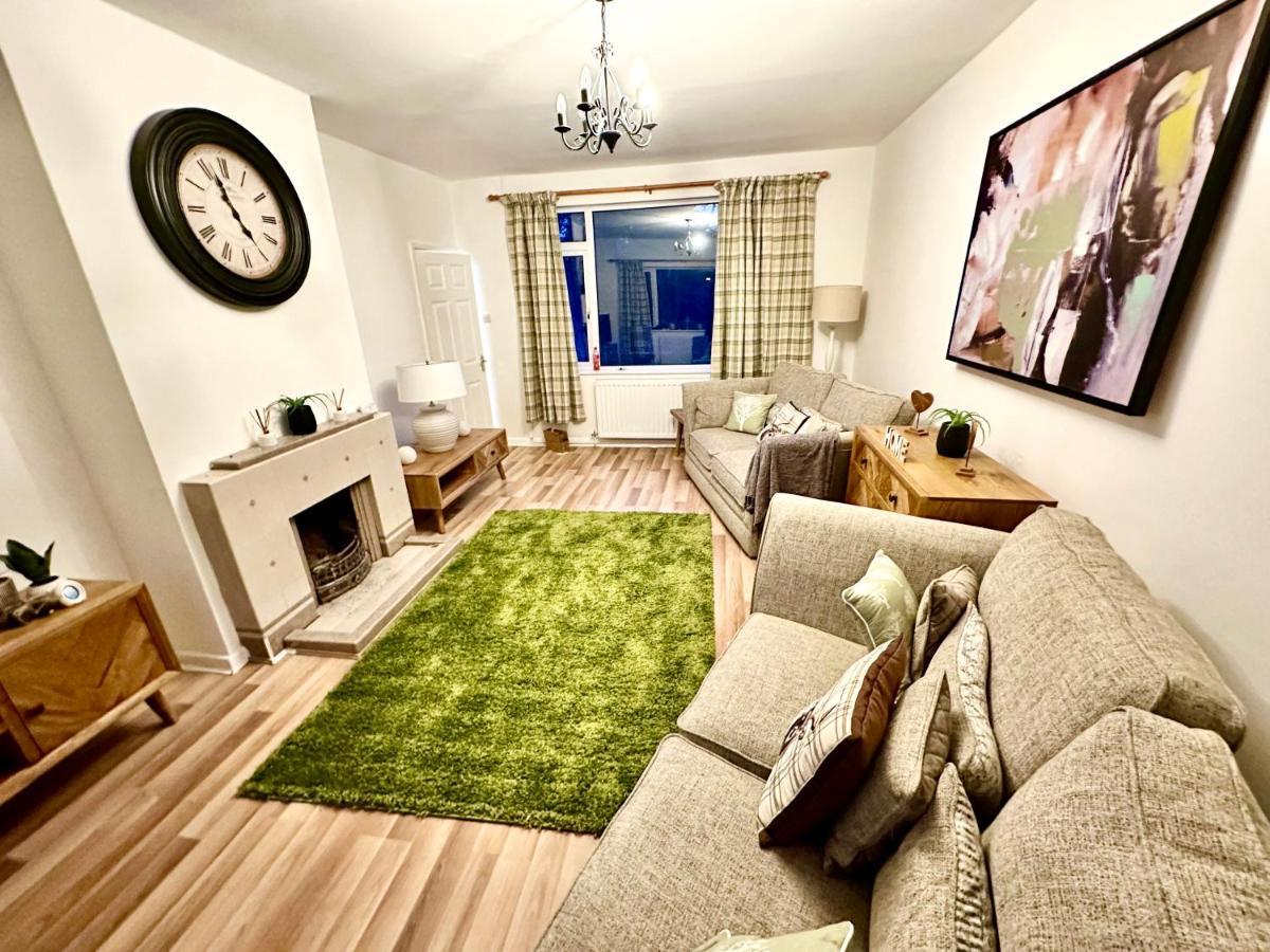 Three Bedroom Rural, Relaxing And Peaceful,Dogs Welcome! With Cymru Holidays Abergavenny Exteriér fotografie